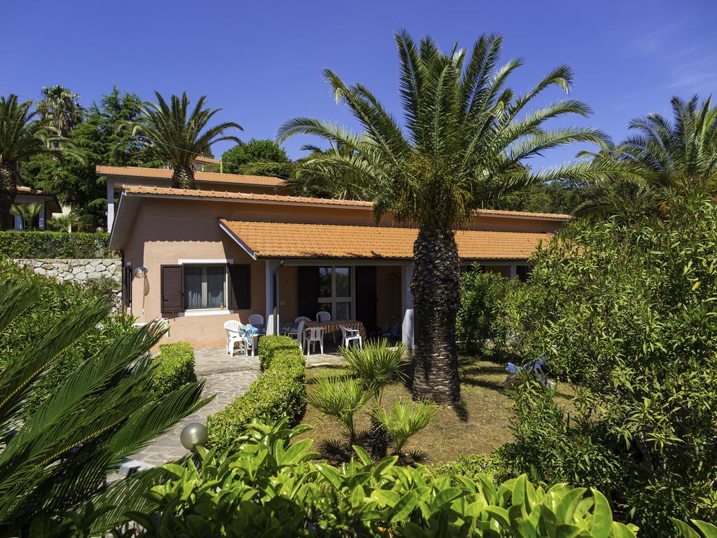 Residence Belvedere Capoliveri  Luaran gambar