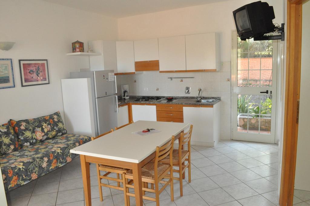 Residence Belvedere Capoliveri  Luaran gambar